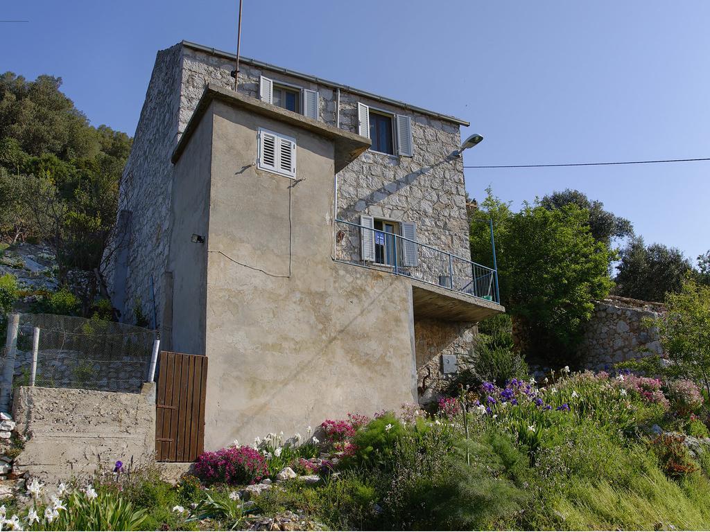Apartment Cacini Dvori Lastovo Habitación foto
